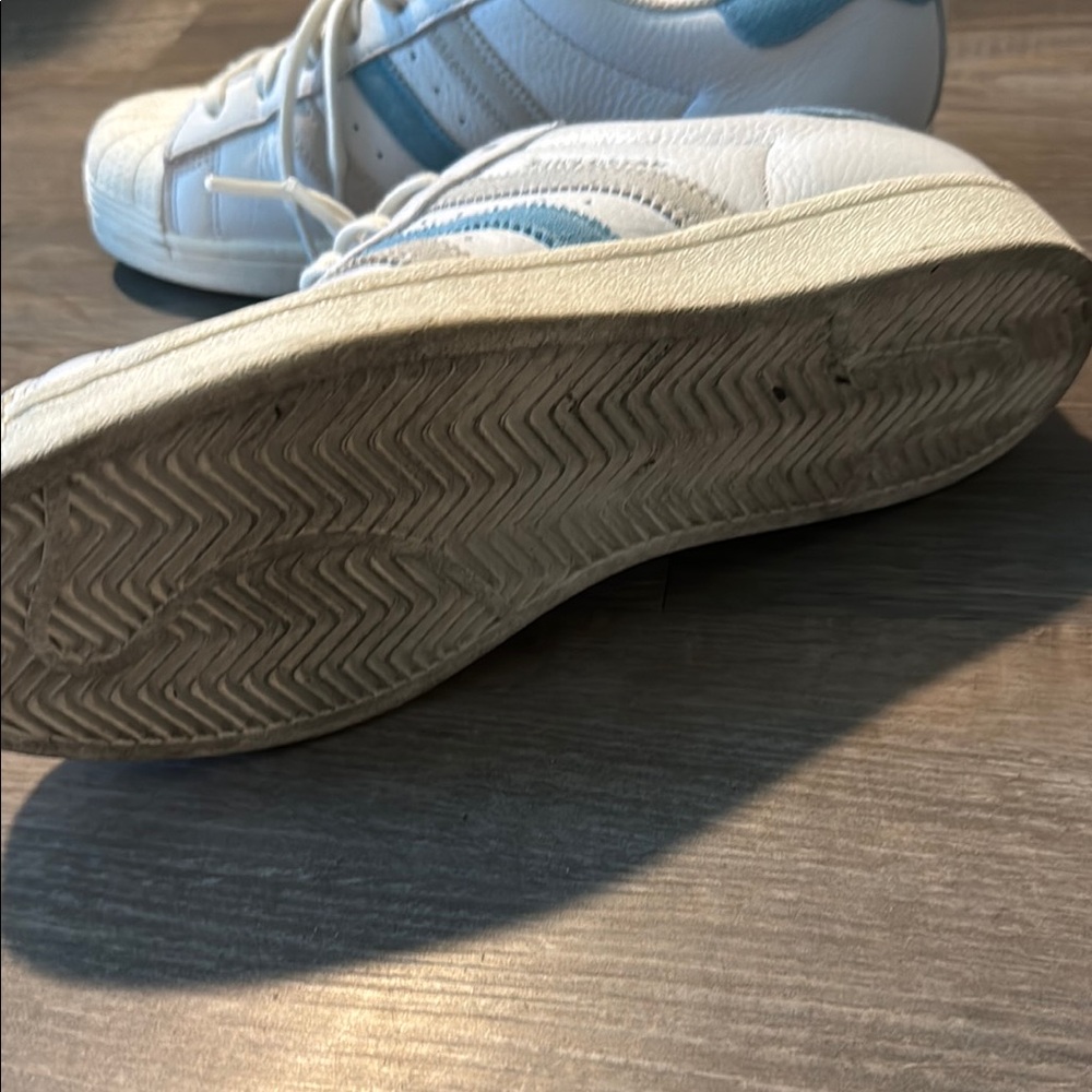 Adidas Classic White and Light Blue Sneakers - Picture 3 of 4